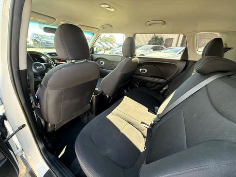 Used 2014 Kia Soul image 32