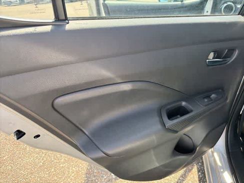 Used 2024 Nissan Versa SV FWD image 28