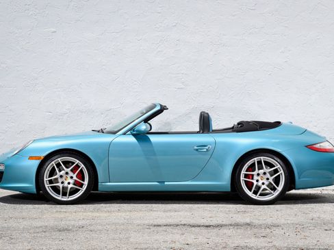 Used 2012 Porsche 911 Cabriolet image 14