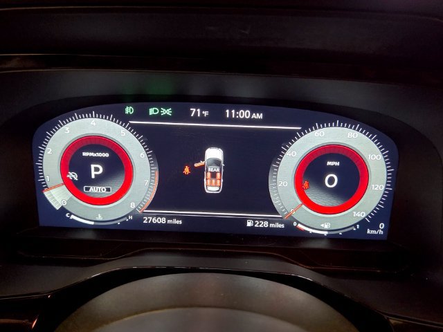 Used 2024 Nissan Pathfinder Platinum AWD/4WD image 32
