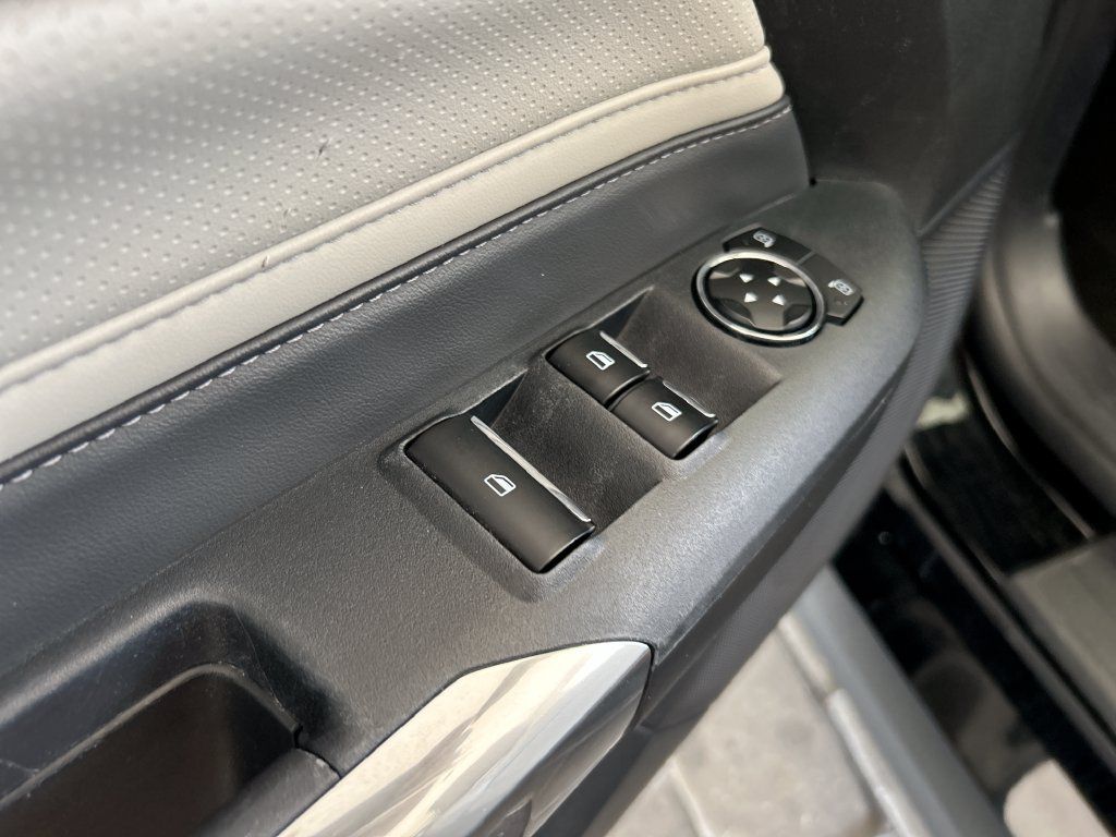 Used 2024 Ford Mustang Premium RWD image 10