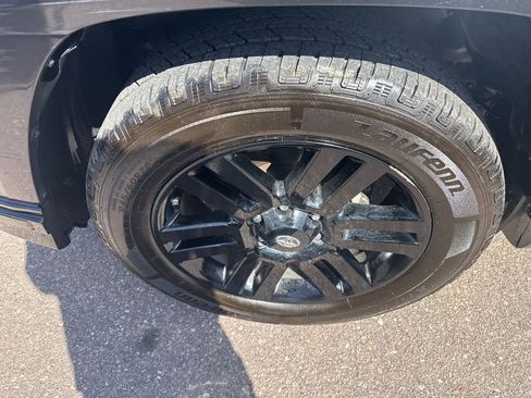 Used 2019 Toyota 4Runner Limited image 25