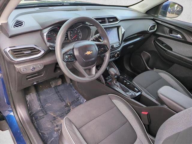 Used 2023 Chevrolet TrailBlazer LT w/ Convenience Package AWD/4WD image 10