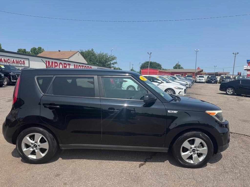 Used 2019 Kia Soul FWD image 6