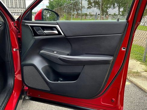 Used 2023 Mitsubishi Outlander SE image 22