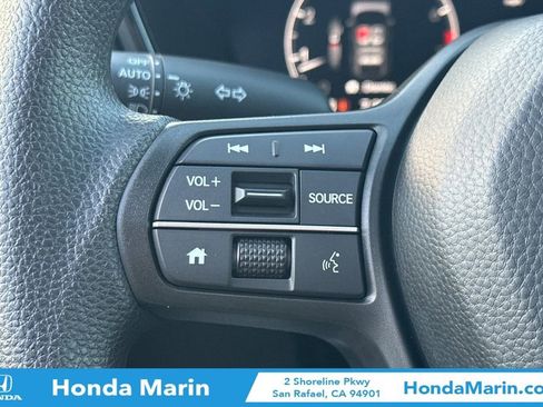 Certified 2025 Honda CR-V EX image 30