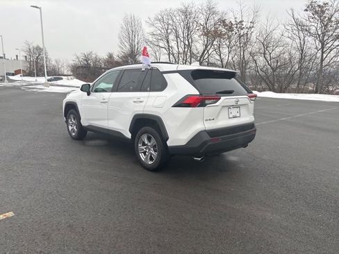 Certified 2022 Toyota RAV4 XLE image 3
