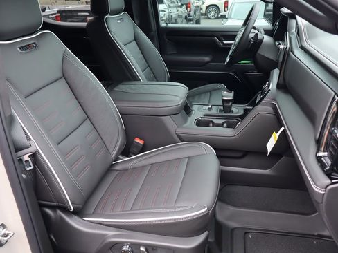 New 2026 GMC Sierra 1500 AT4X image 26