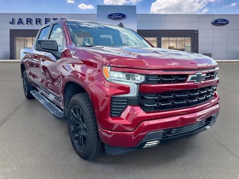 Used 2023 Chevrolet Silverado 1500 RST w/ Convenience Package II AWD/4WD image 1
