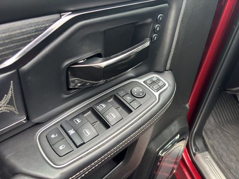 Used 2023 RAM 3500 Limited AWD/4WD image 12