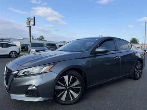 Used 2021 Nissan Altima 2.5 SV FWD image 7