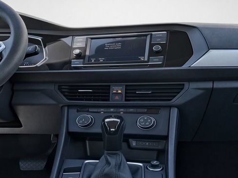 Certified 2023 Volkswagen Jetta S FWD image 26
