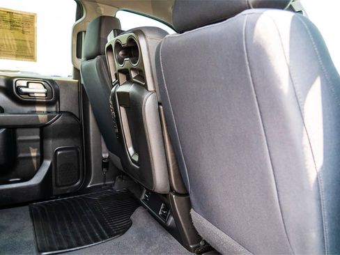Used 2019 Chevrolet Silverado 1500 Custom Trail Boss w/ Custom Convenience Package AWD/4WD image 22