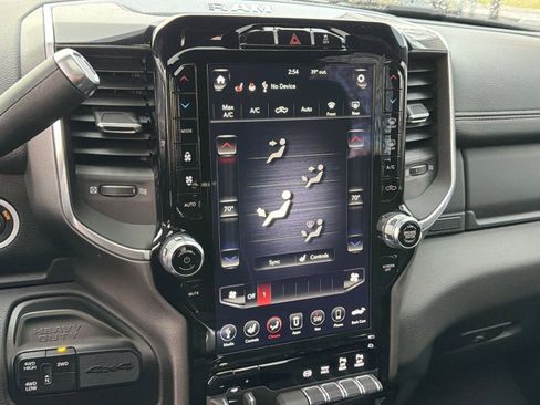 Certified 2020 RAM 2500 Laramie image 27