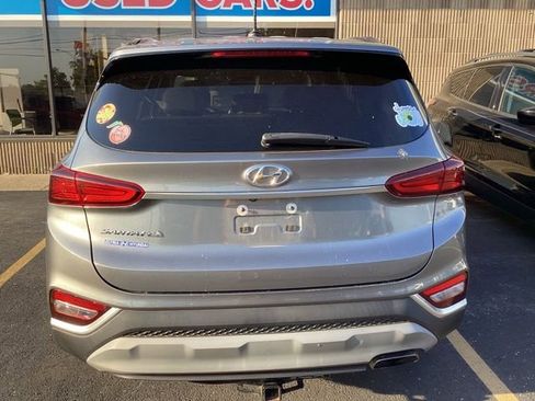 Used 2019 Hyundai Santa Fe SE FWD image 11