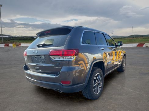 Used 2020 Jeep Grand Cherokee Limited AWD/4WD image 3