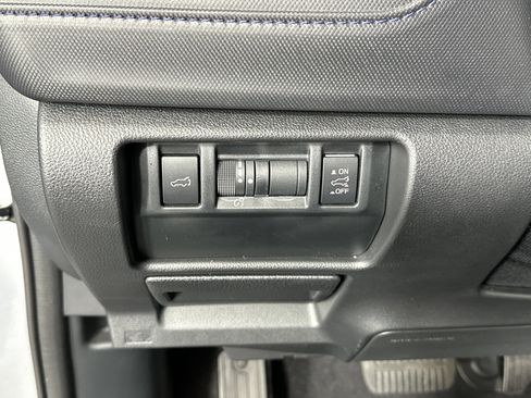 Used 2025 Subaru Forester Limited w/ Popular Package #2 image 28