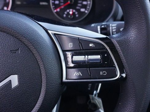 Used 2022 Kia Forte LXS image 35