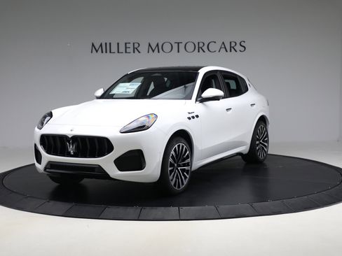 New 2025 Maserati Grecale Modena image 12