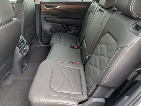 New 2026 Volkswagen Atlas SE image 20