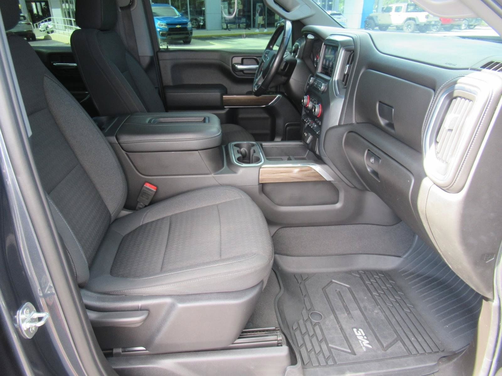 Used 2021 Chevrolet Silverado 1500 RST RWD image 12