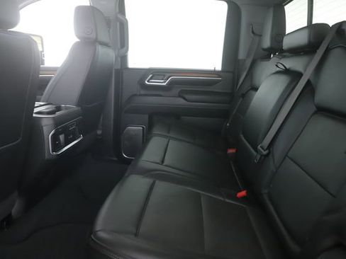Used 2024 GMC Sierra 2500 Denali w/ Denali Reserve Package AWD/4WD image 30