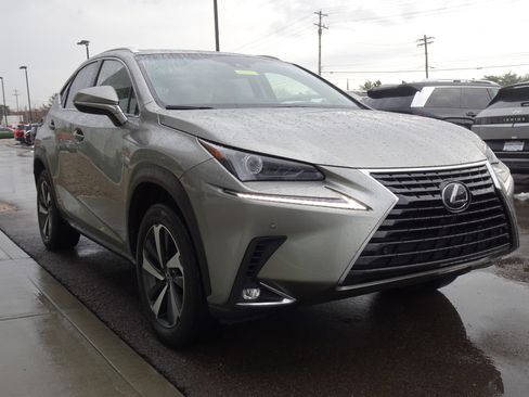 Used 2019 Lexus NX 300 AWD image 6