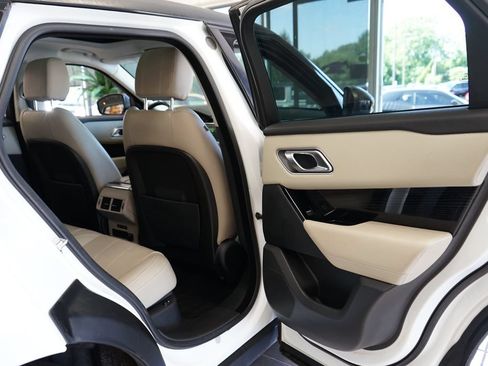 Used 2018 Land Rover Range Rover Velar S AWD/4WD image 48