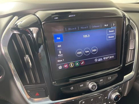 Used 2020 Chevrolet Traverse Premier image 30