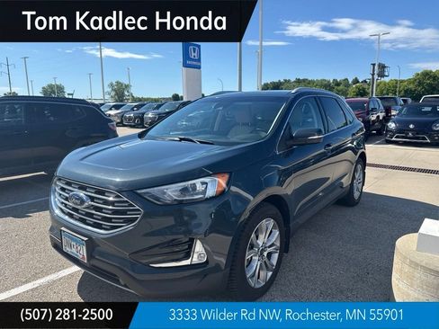 Used 2019 Ford Edge Titanium w/ Cold Weather Package AWD/4WD image 1