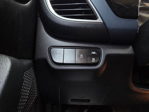 Used 2022 Kia Seltos S FWD image 36