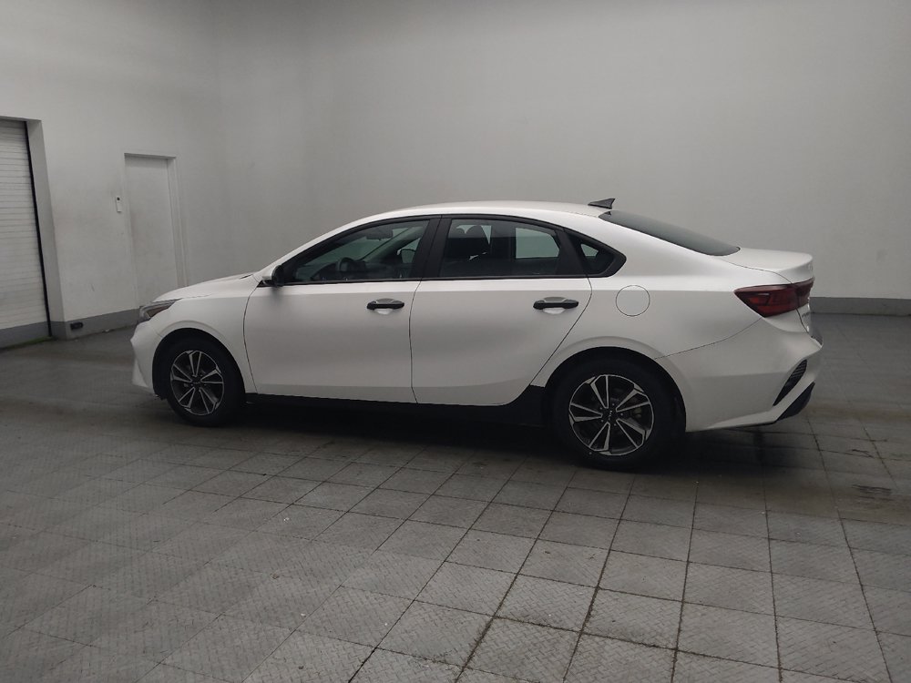 Used 2023 Kia Forte LXS FWD image 3