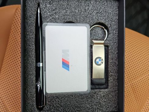 Used 2023 BMW X5 xDrive40i w/ Executive Package image 44