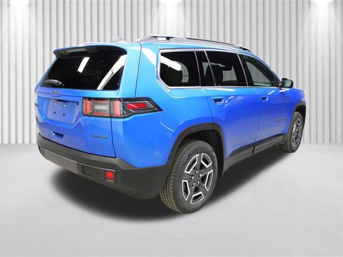 New 2026 Jeep Cherokee Limited image 3