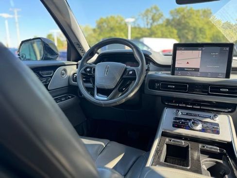 Used 2020 Lincoln Aviator Reserve w/ Equipment Group 202A image 23