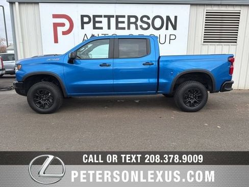 Used 2024 Chevrolet Silverado 1500 ZR2 w/ Technology Package image 6