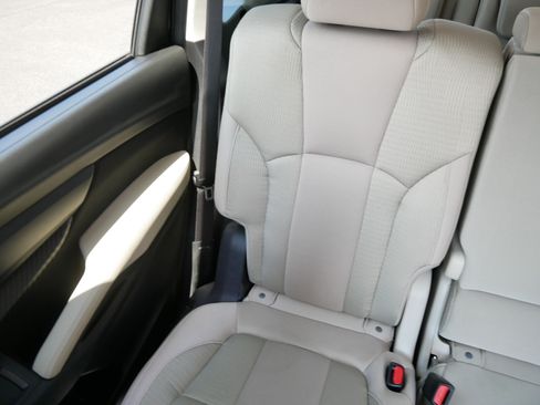 Used 2025 Subaru Ascent Premium AWD/4WD image 12