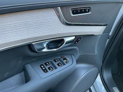 New 2026 Volvo XC90 B5 Core AWD/4WD image 16
