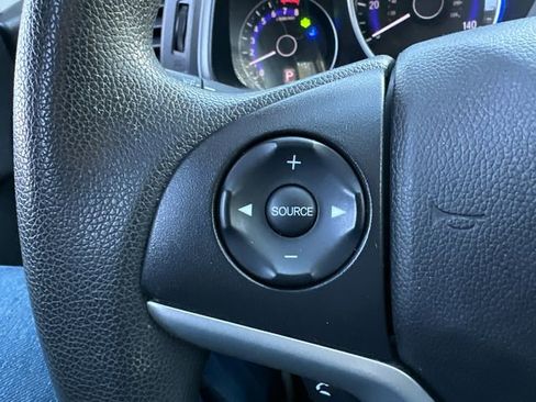 Used 2020 Honda Fit LX image 25