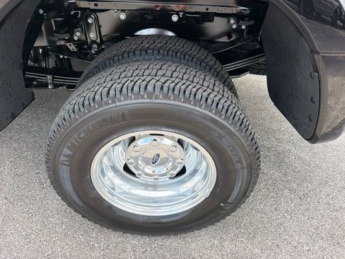New 2026 Ford F350 Lariat AWD/4WD image 11