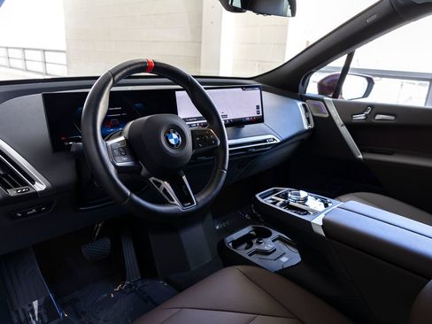 Used 2025 BMW iX M60 AWD/4WD image 17
