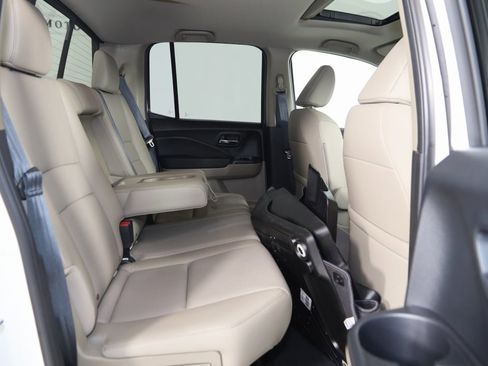 Used 2023 Honda Ridgeline RTL image 13
