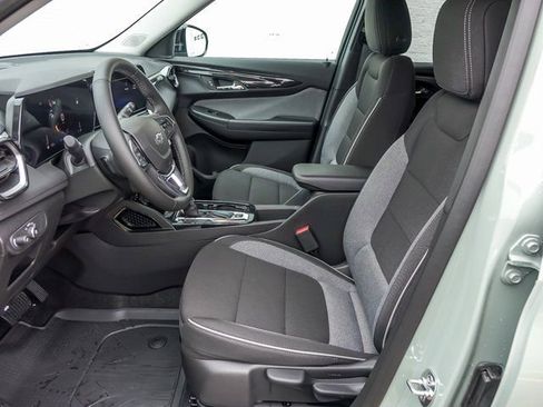 New 2026 Chevrolet TrailBlazer LT w/ Midnight Edition image 13