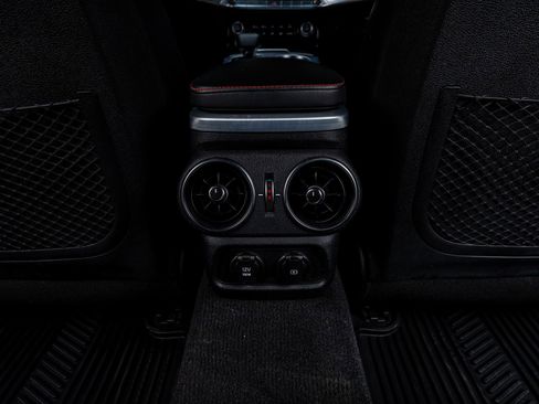 Used 2023 Kia Stinger GT2 image 28