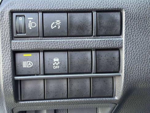 Used 2024 Toyota Tacoma SR5 AWD/4WD image 20
