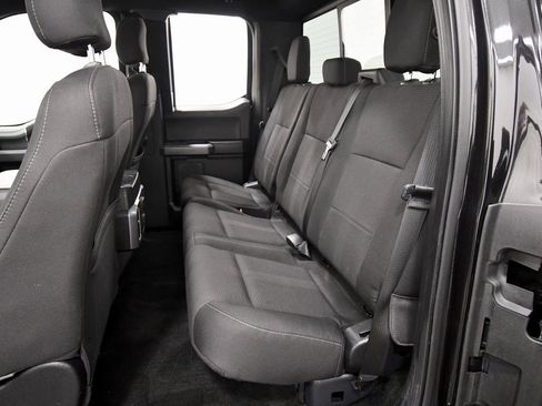 Used 2015 Ford F150 XLT w/ Equipment Group 302A Luxury image 15