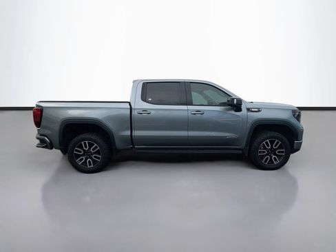 Used 2023 GMC Sierra 1500 AT4 w/ AT4 Preferred Package AWD/4WD image 4