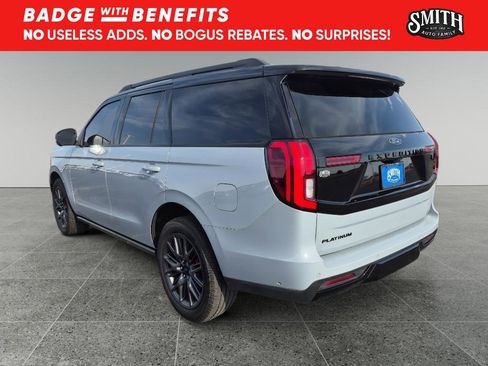 Used 2025 Ford Expedition Platinum w/ Stealth Performance Package AWD/4WD image 6