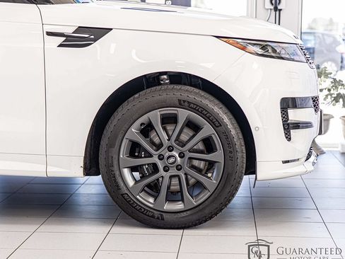 Used 2024 Land Rover Range Rover Sport Dynamic SE AWD/4WD image 11