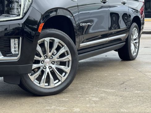 Used 2024 GMC Yukon XL Denali w/ Max Trailering Package RWD image 12